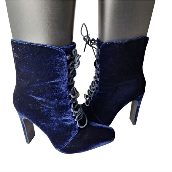 Missguided Size US 8 Blue Velvet Lace Up Side Zip‎ Heeled Bootie Boots - Picture 2 of 16